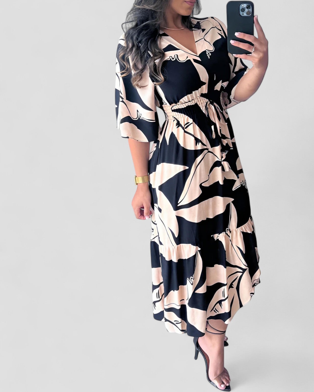 Kaya | Elegant V-Neck Dress with 3/4 Sleeves and Tie Detail