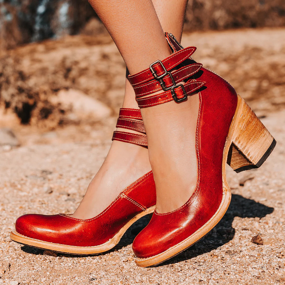 Ginevra™ | Court Shoes with Straps and Chunky Heel