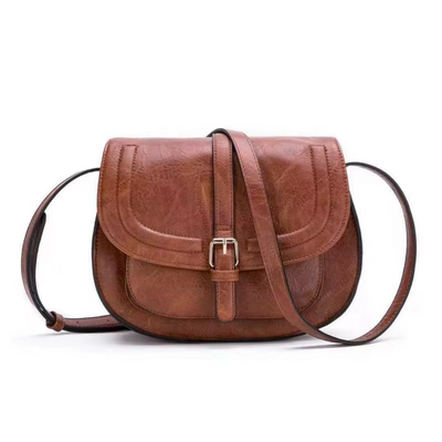 Evelyn™ | Classic Saddle-Shaped Crossbody Bag
