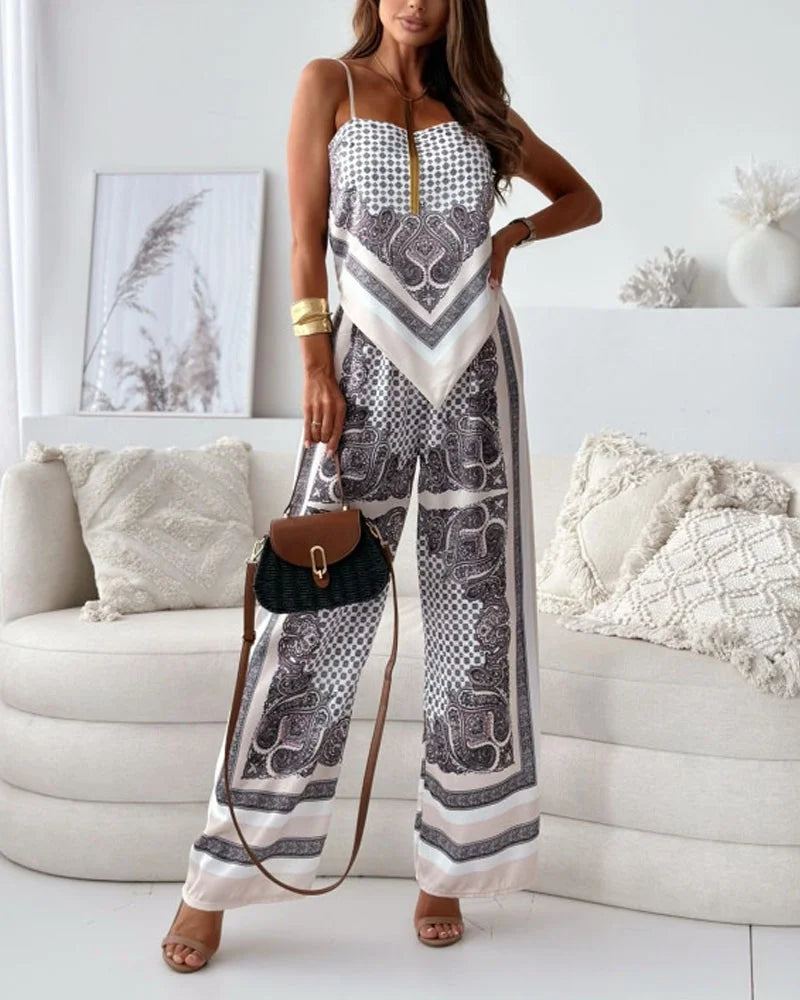 Alya | Elegant two-piece set with a waistcoat and printed trousers with ties