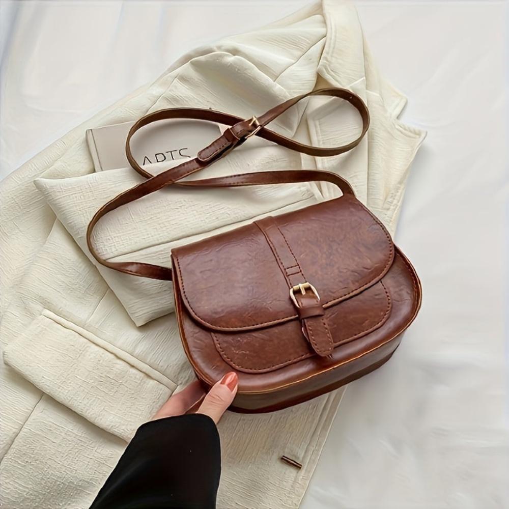 Evelyn™ | Classic Saddle-Shaped Crossbody Bag