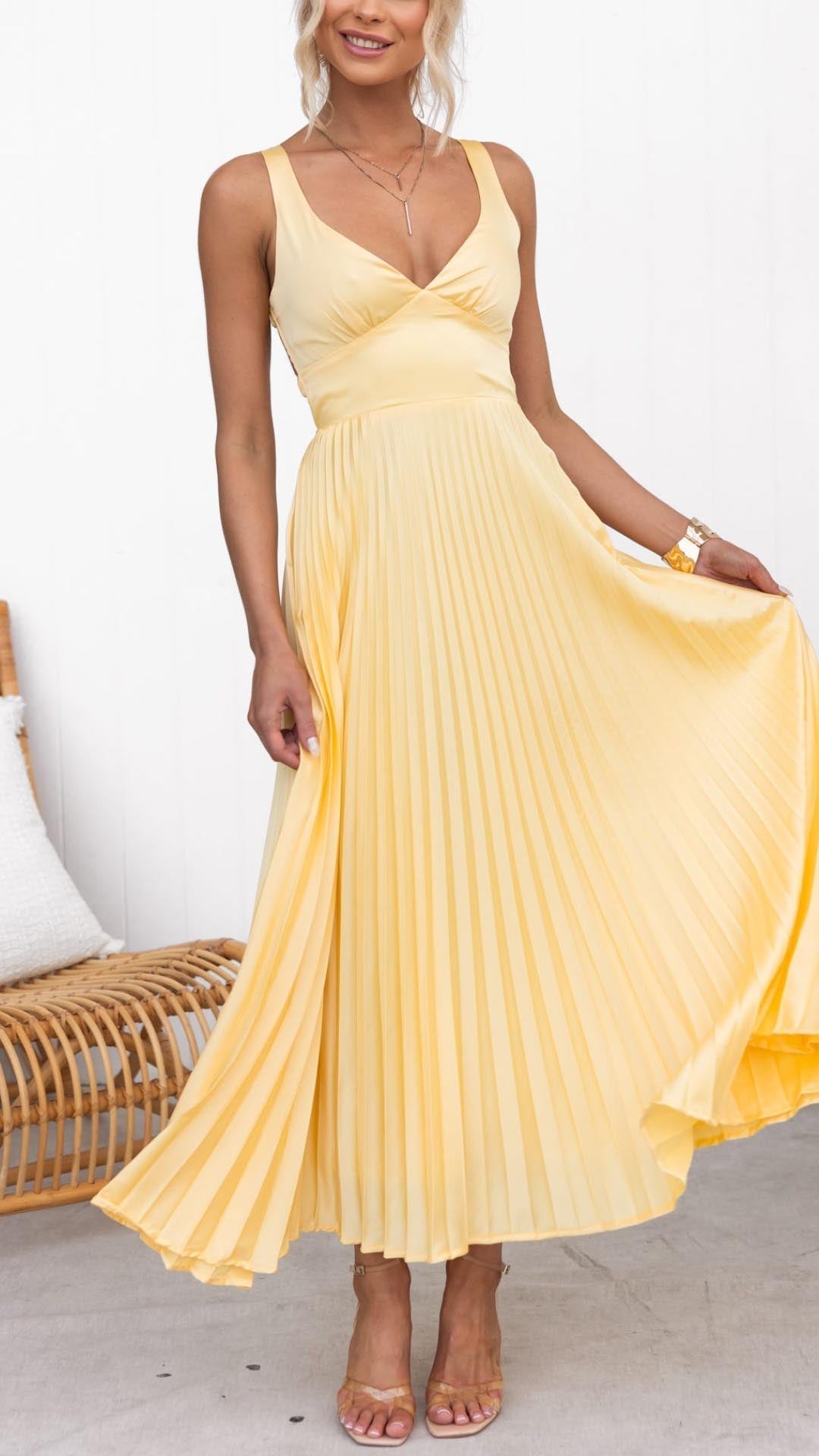 Aby™ | Yellow Pleated V-neck Maxi Dress
