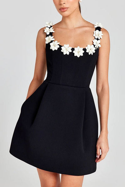 Cindy | Feminine Mini Dress with Flower Appliqués